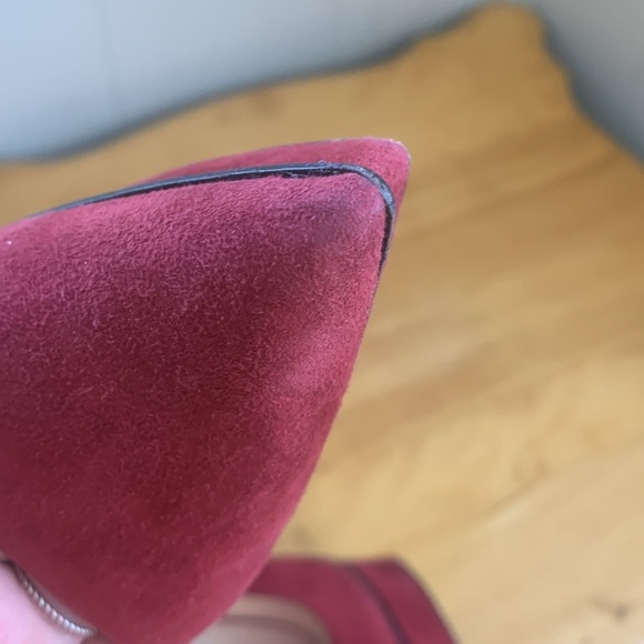 Prada Burgundy Red Suede Pumps Heels Size US8 Platform Pointed Toe GUC 4.5" heel - Picture 14 of 14